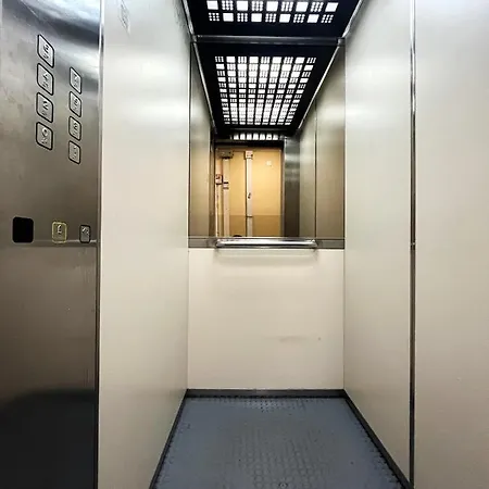 Daszynskiego ~ Self Check-in 20h ~ Lift *